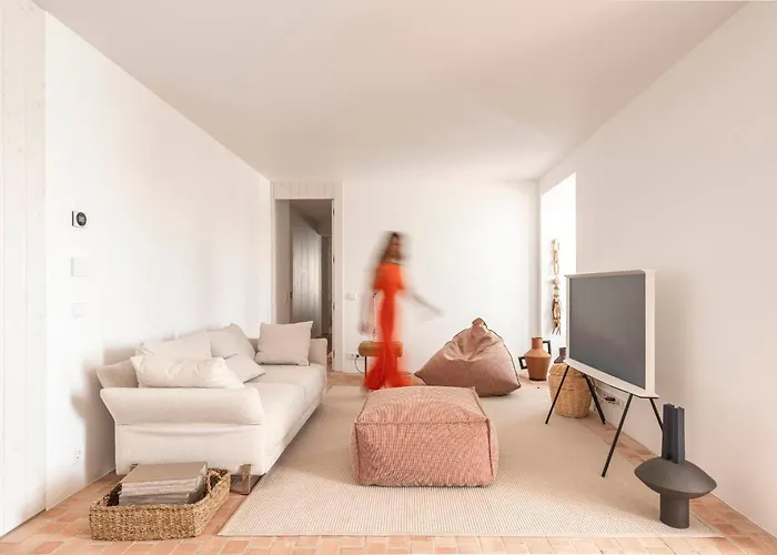 Danna Portuguese Design House Porta 11