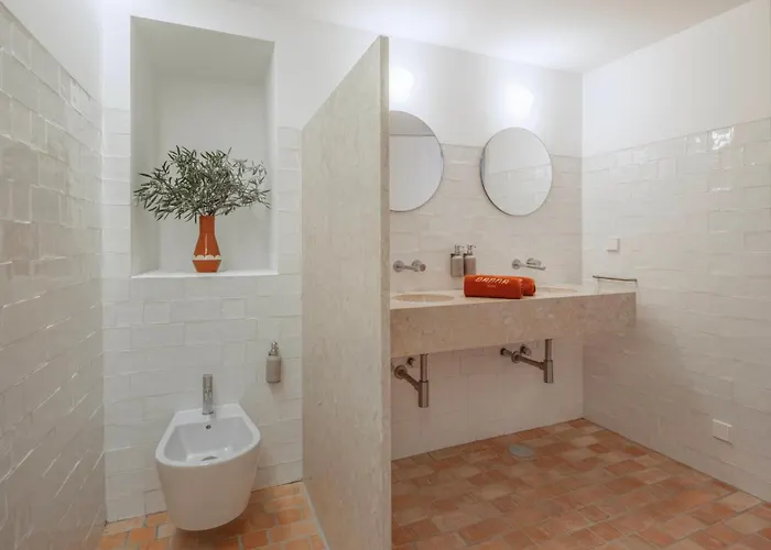Holiday home Danna Portuguese Design House Porta 11 *
